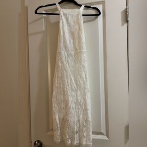 Lulu's Ivory Lace high neck midi dress with low back. worn once !! Size xs.